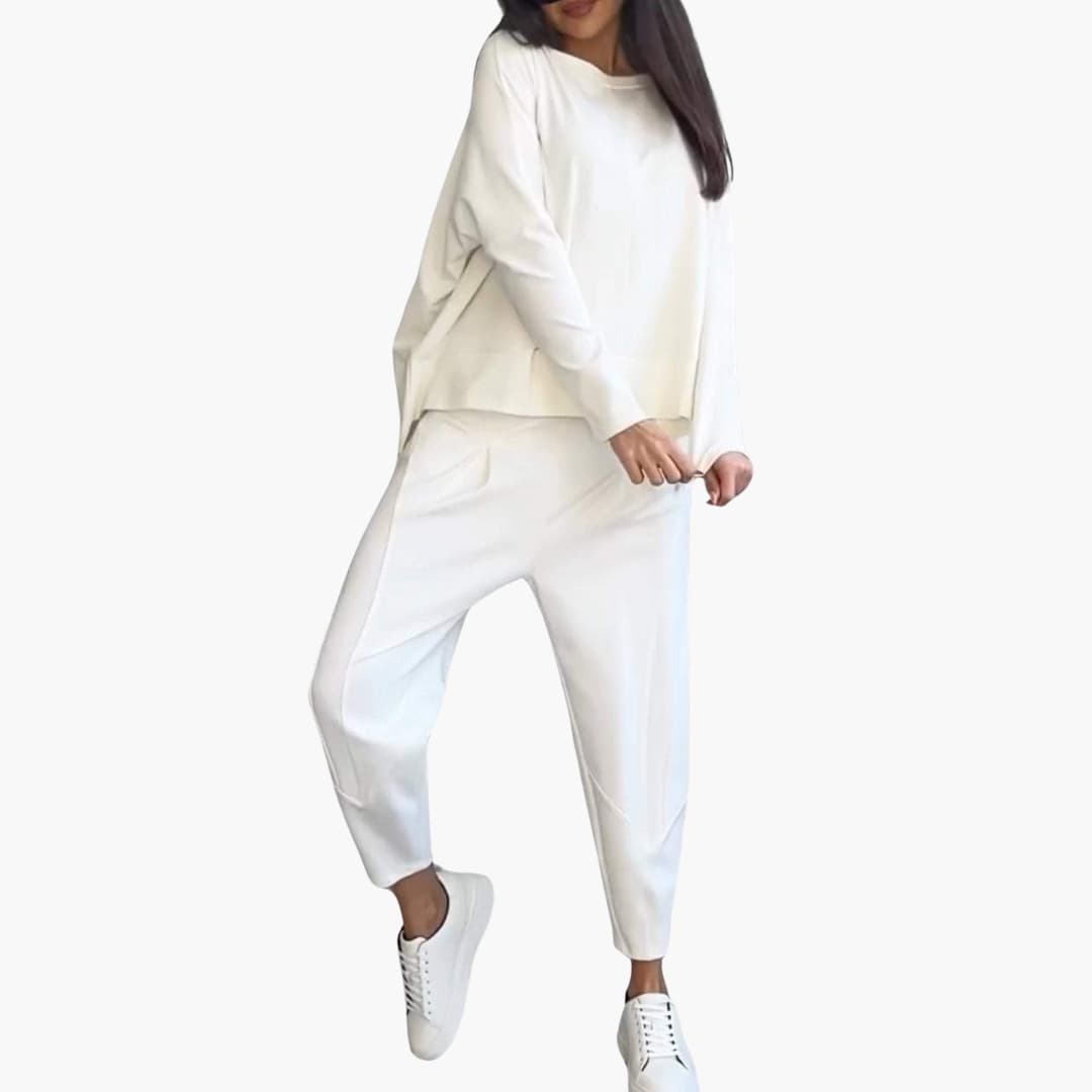 AISLINN - COMFORTABLE TWO-PIECE SET
