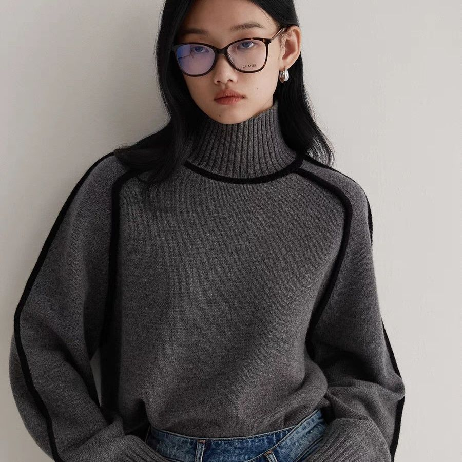 ERMALIE - RELAXED FUNNEL NECK