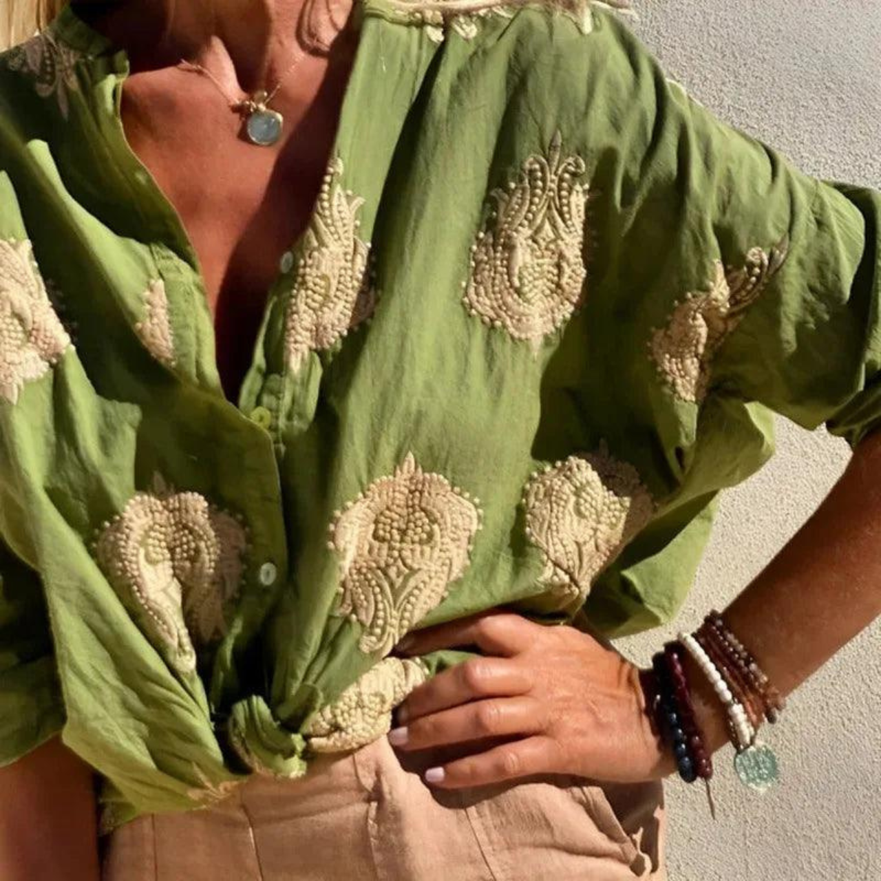 NIKIE – AIRY SOPHISTICATION TOP