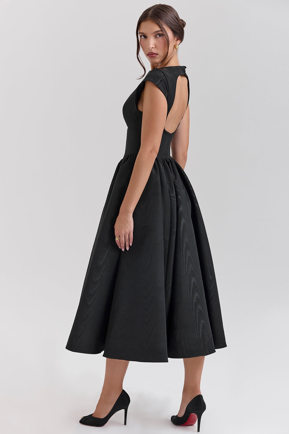 FRANCHESCA - GLAM BACKLESS DESIGN DRESS