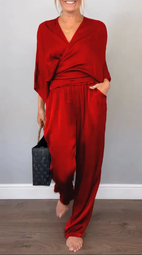 GELLI - LUXE COMFORT SATIN SUIT