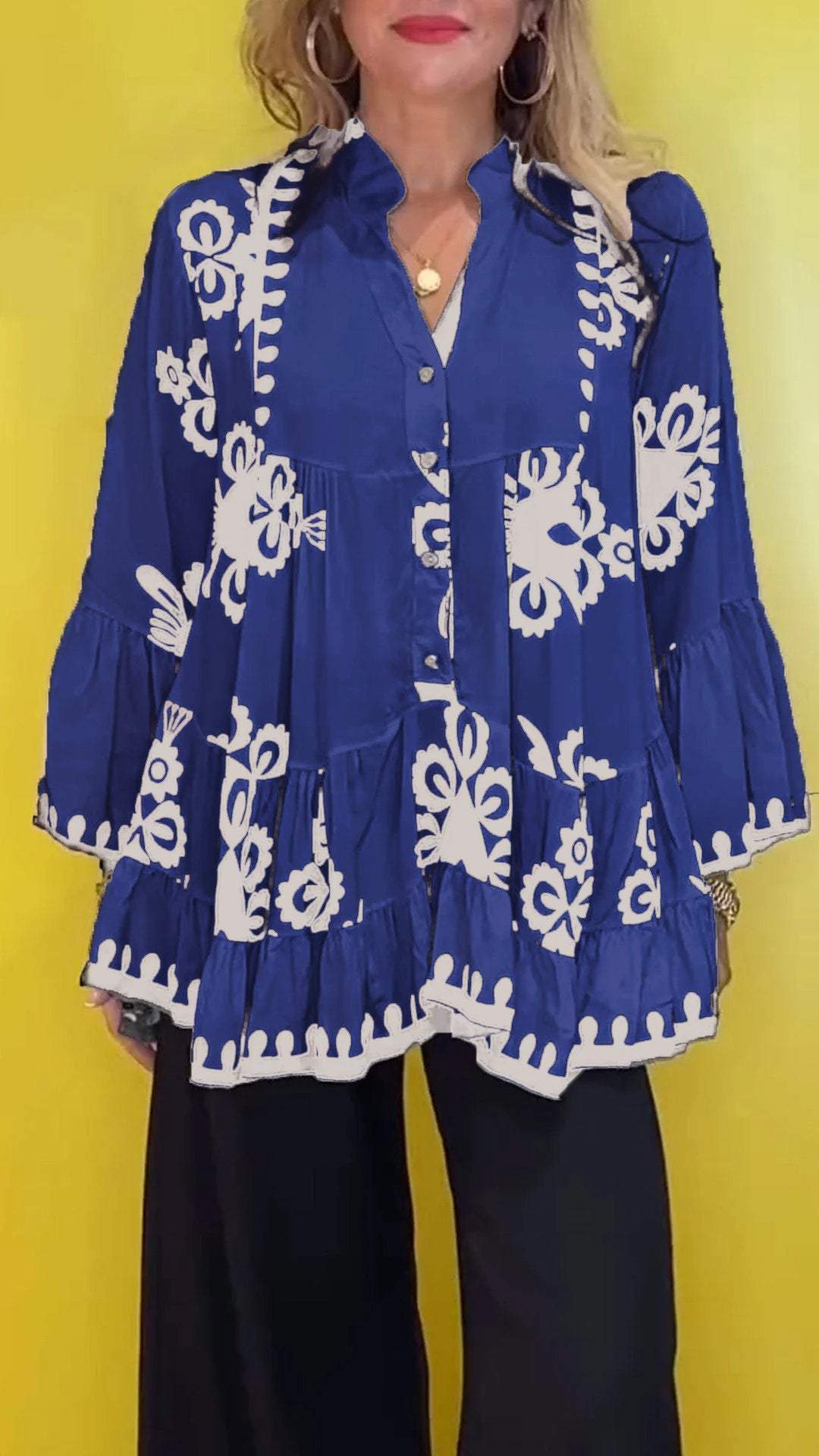 MAEVE - EASYWEAR V-NECK PATTERNED TOP